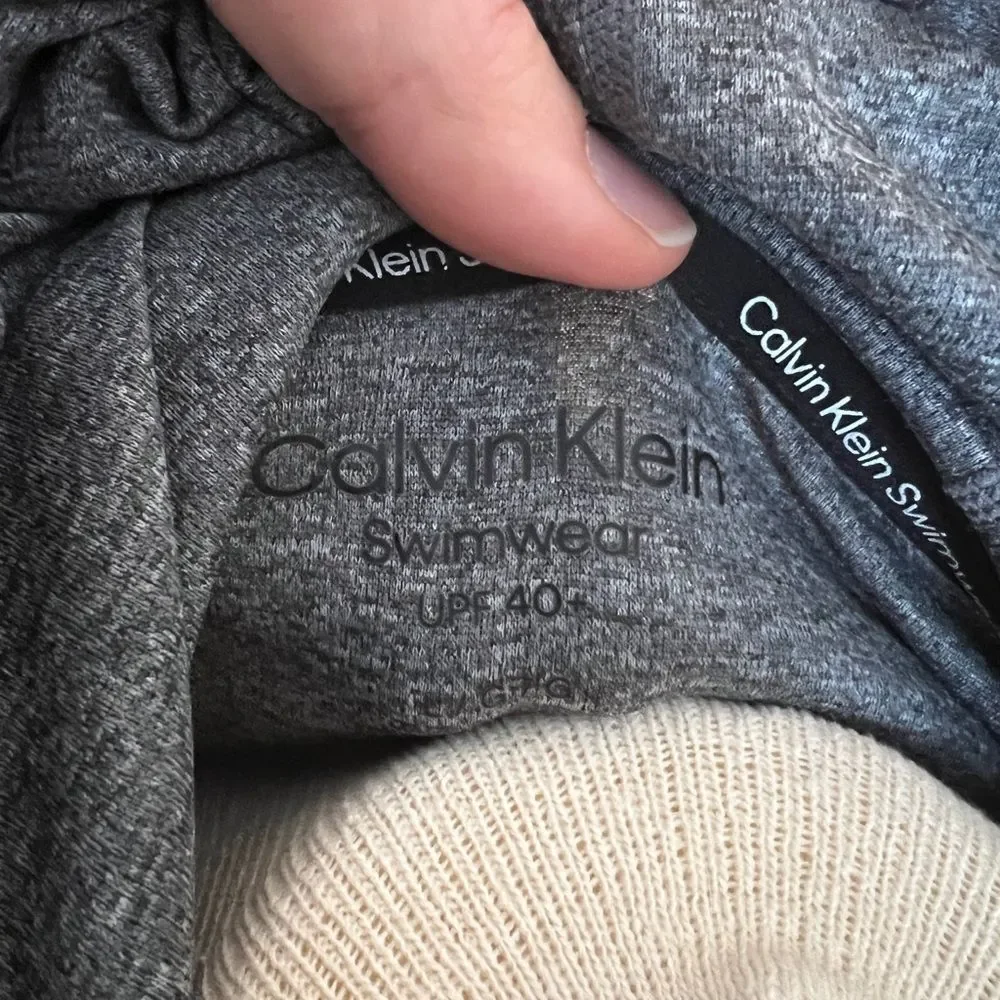 Calvin Klein Large Charcoal Swimwear Hoodie 40% UPF